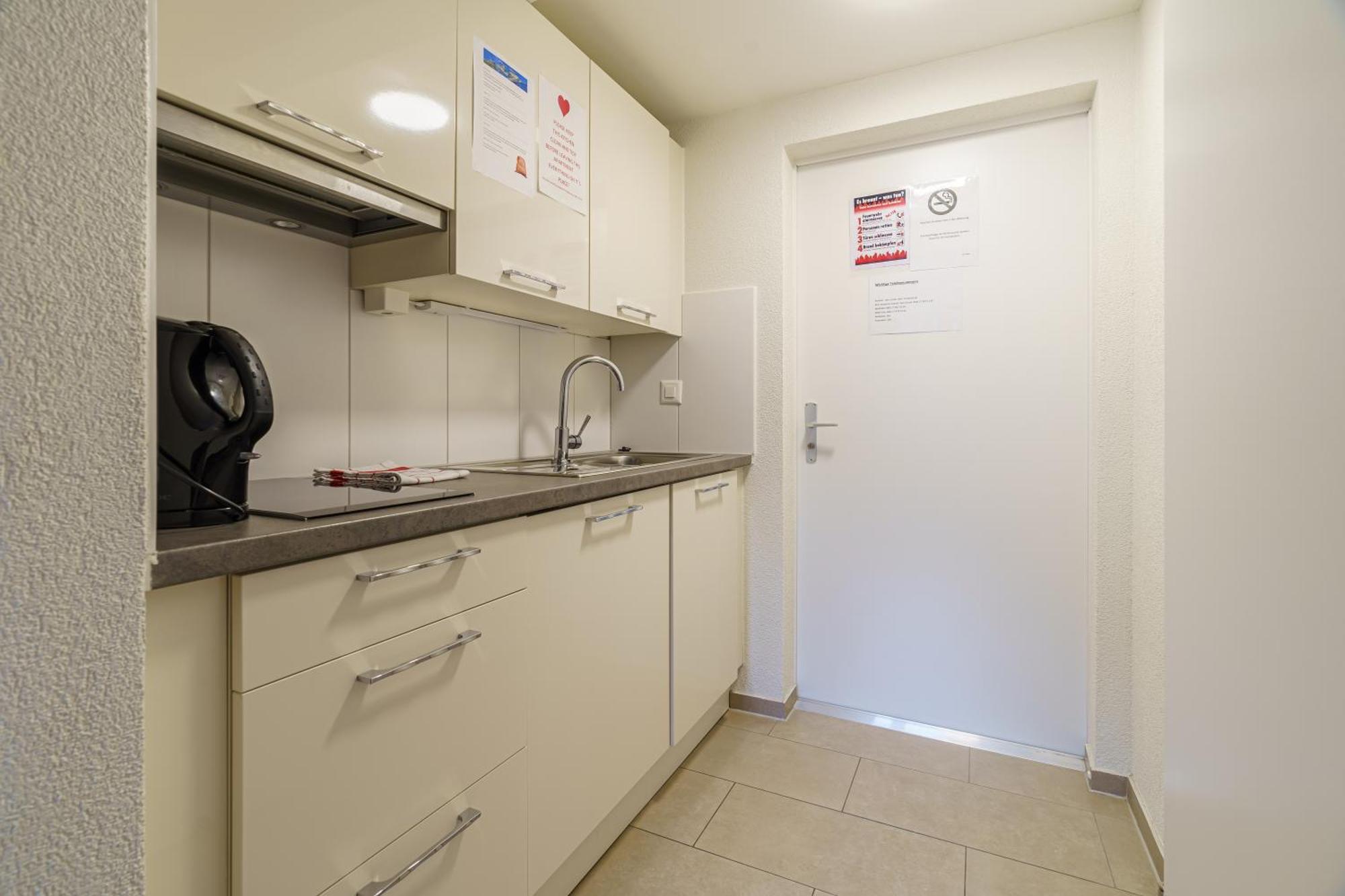 Haus Astoria Appartement Saas-Grund Buitenkant foto