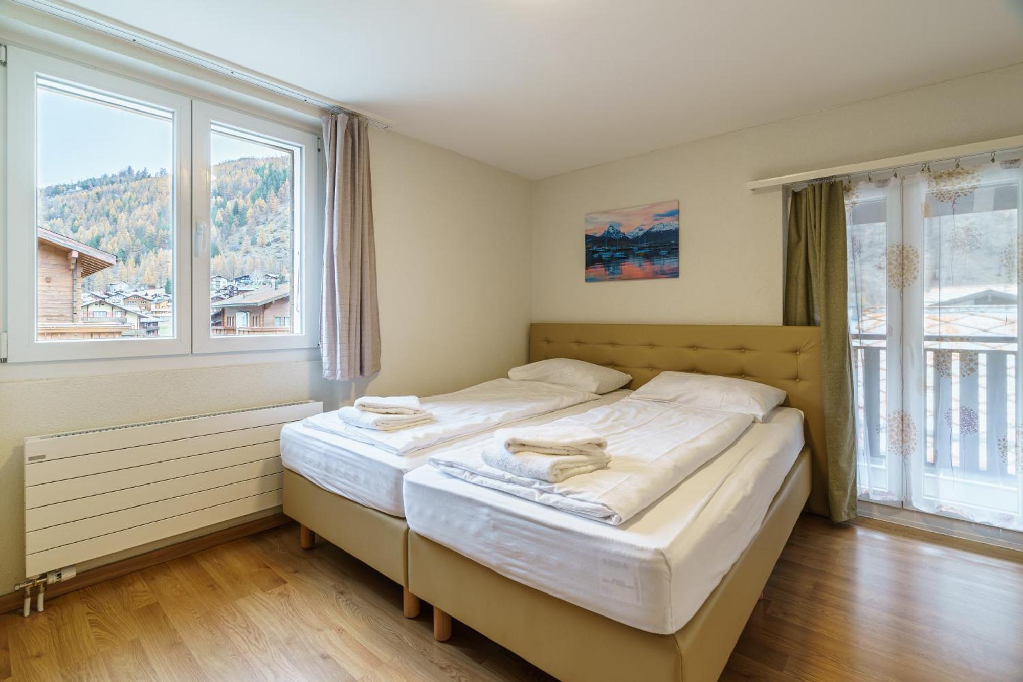 Haus Astoria Appartement Saas-Grund Buitenkant foto